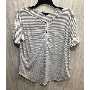 AMARYLLIS Women's (Size 2X) Striped Short Sleeve 1/2 Button T-Shirt Lace Accent